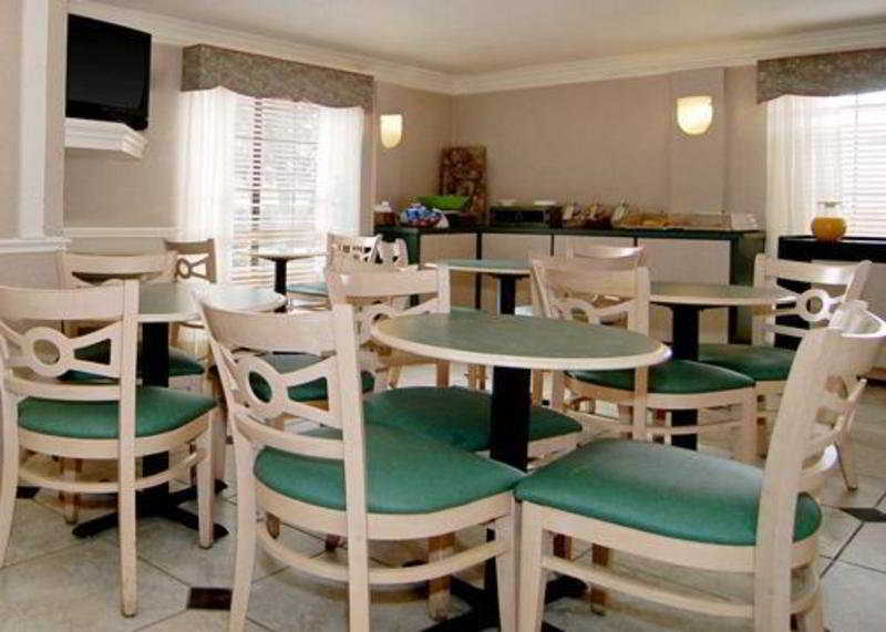 Motel 6-Dallas, Tx - Market Center Εξωτερικό φωτογραφία